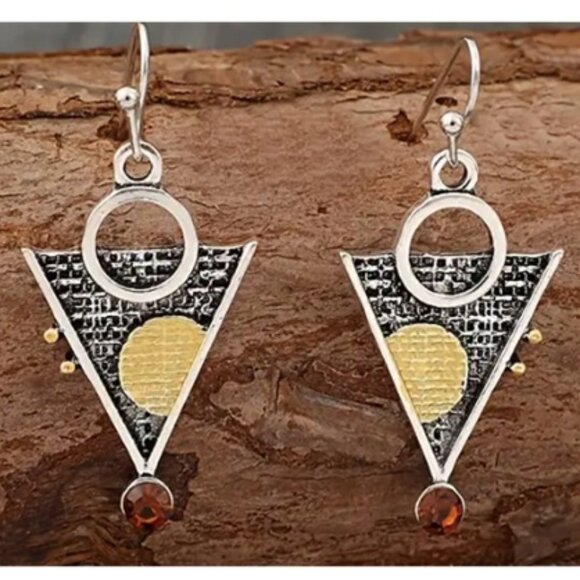 Vintage Drop Style Tri Angle Silver Electro-Plated & Synthetic Gemstone Earrings - Picture 2 of 3